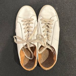 Soludos Women’s White Leather Ibiza Lace up with Cork inner